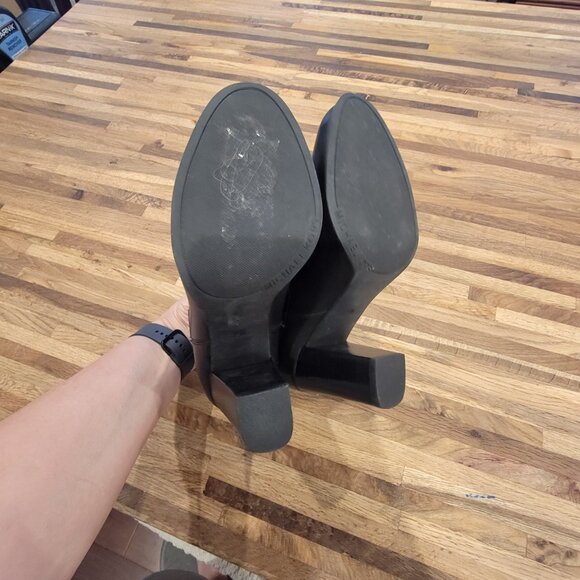 Michael Kors Women's Lottie Boot Size 6 Block Heel Black Leather - Picture 15 of 16